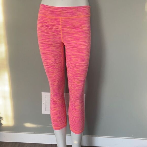 Ivivva size 12 capris - Picture 1 of 4
